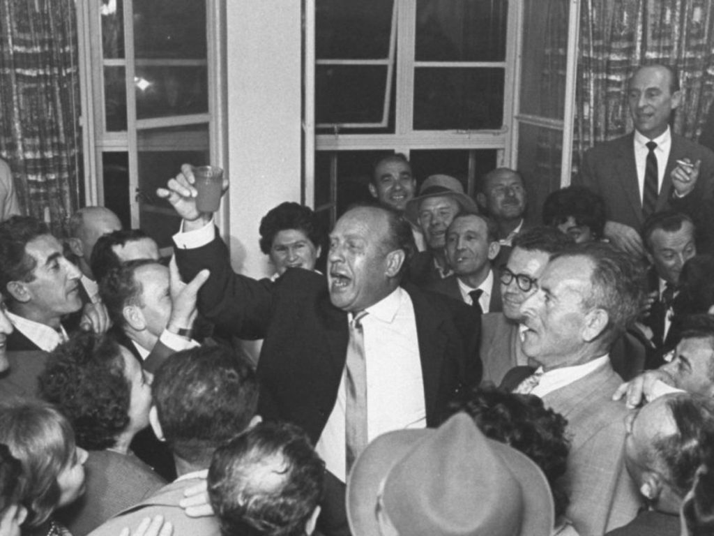 Is It Time to Recognize the Jewish Oskar Schindlers? - International ...